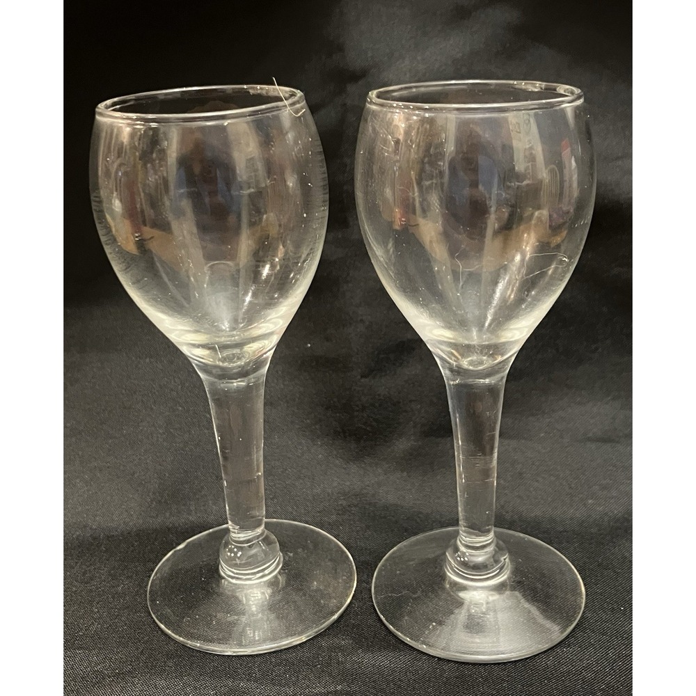VTG 2 Seamless Elongated Stem Tulip Hand Blown Wine Glasses Cordials Liqueurs